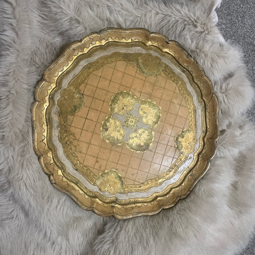 Gold Decorative Scalloped Florentine Wood Tray